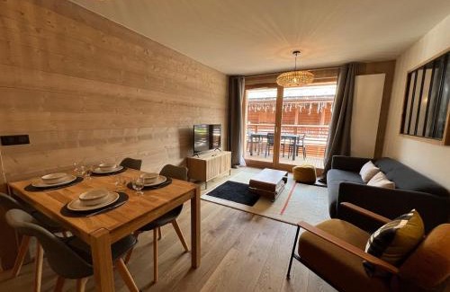 Les Gets Apartamento | Les Gets - Superbe appartement neuf au centre, proche des pistes et commodités - FR-1-623-344