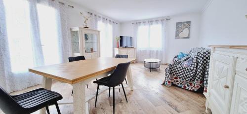 Bonneil Casa | Les Glycines - Maison avec bel extérieur