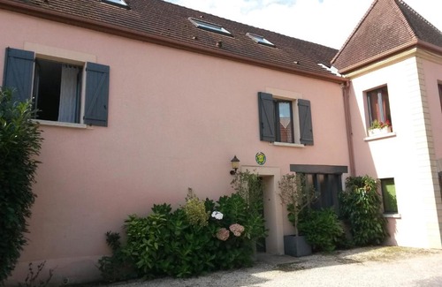 Boursault Cama Y Desayuno | Les Impériales