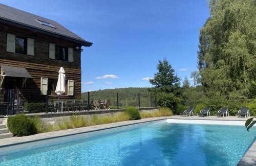 Lorcy Casa | Les Iris - Gîte Tout Confort au Cœur de la Nature