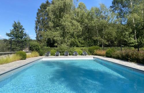 Lorcy Casa | Les Iris - Gîte Tout Confort au Cœur de la Nature
