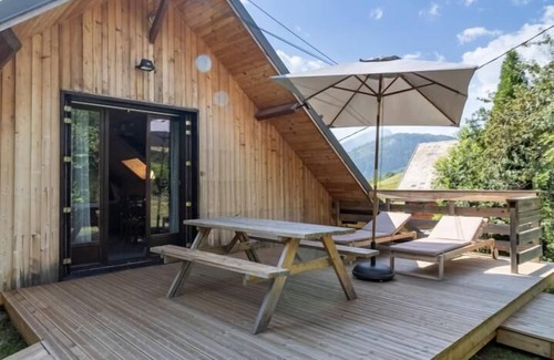 Jarrier Casa | LES IRIS - JARRIER - Gîte