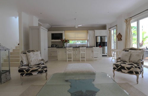 Beau Vallon Villa | Les Jolies Eaux Villa - Chateau Elysium