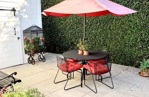 Upper East Apartamento | Les Lemon Lodge @ The Whiskey Hotel