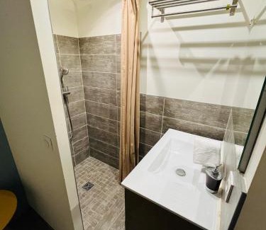 Bourg-les-Valence Apartamento | Les loges de la Mairie