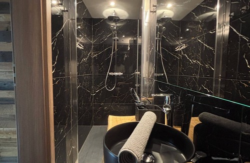 Rochesson Apartamento | Les Marronniers: shared spa and pool, playground, 5p