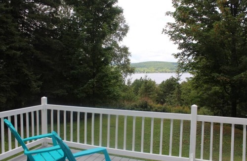 Frontenac Chalet De Esquí | Les Perseides: direct access to Lac Mégantic