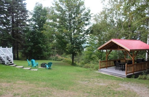 Frontenac Chalet De Esquí | Les Perseides: direct access to Lac Mégantic