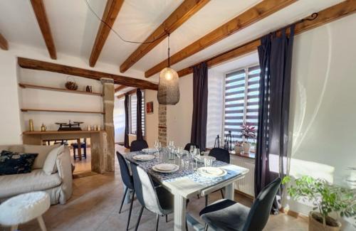 Oelleville Casa | Les Pierres du Bonheur Meublé Tourisme 3 étoiles