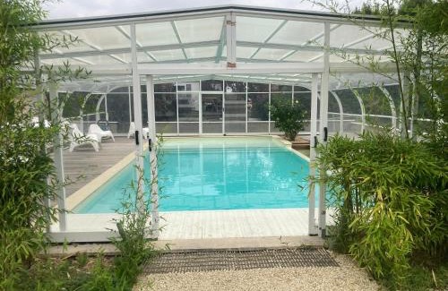 Saint-Georges-sur-Cher Cama Y Desayuno | Les Pierres D'aurèle Chambres d'Hôtes