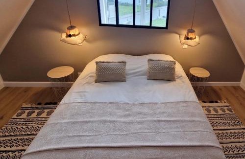 Ploudalmezeau Casa | LES PORTSALLAISES piscine ou spa à 300m de la plage