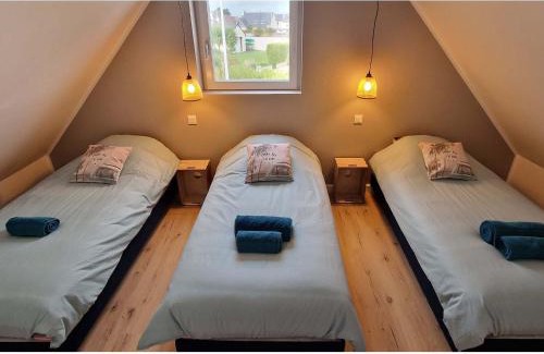 Ploudalmezeau Casa | LES PORTSALLAISES piscine ou spa à 300m de la plage