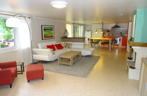 Montastruc Casa | Les Pruniers 4 * casas rurales clasificadas dentro de nuestros propios huertos de ciruelos, piscina climatizada