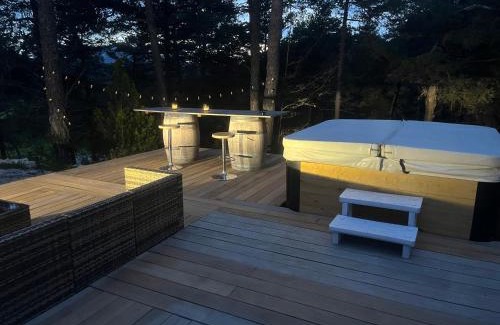 Valderoure Casa | Les rocailles