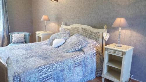 Montherlant Cama Y Desayuno | Les Roses de Montherlant