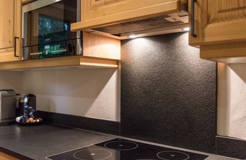 Gstaad Apartamento | Les Silenes by Interhome