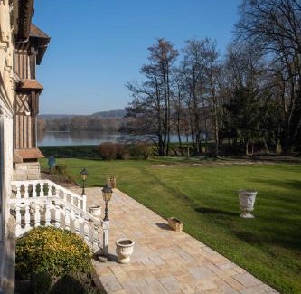 Le Breuil-en-Auge Villa | Les Suites Château du Breuil Normandie