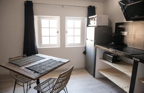 Aigues-Mortes Medieval City Casa | Les suites du 17