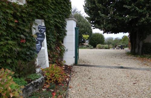 La Rochefoucauld Cama Y Desayuno | Les Tilleuls - Chambres d'hôtes - La Rochefoucauld
