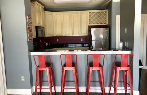 Tuscaloosa Condominio | Less Than 1 mile to Bryant Denny, Coleman Coliseum, & Sewell-Thomas