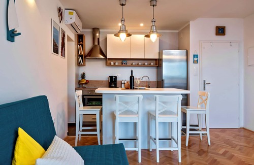 Komiza Apartamento | DEJEMOS EL SOL EN APARTAMENTO