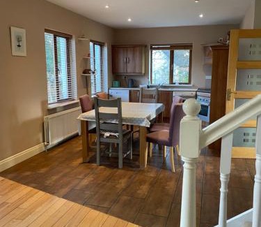 Letterfrack Casa | Letterfrack Farm Lodge house in Letterfrack village Connemara