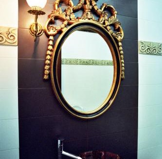 Panagitsa Hotel | Leventis Art Suites