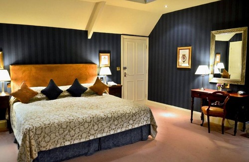 Lewtrenchard Casa | Lewtrenchard Manor