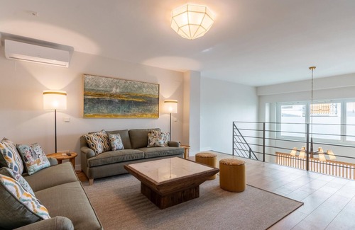San Bernardo Apartamento | LF APARCAMIENTO INCLUIDO Loft junto al barrio de Santa Cruz