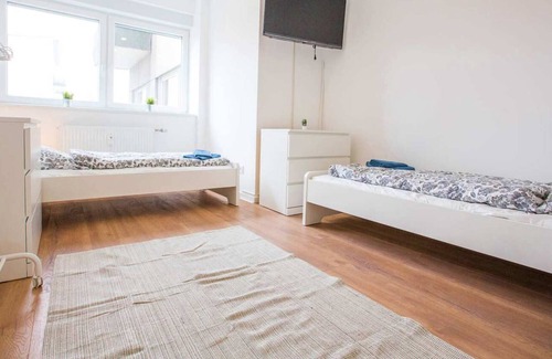 Langen Apartamento | Lg01b - Schöne Ferienwohnung in Langen, 123qm, 3 Schlafzimmer, Max. 7 Personen