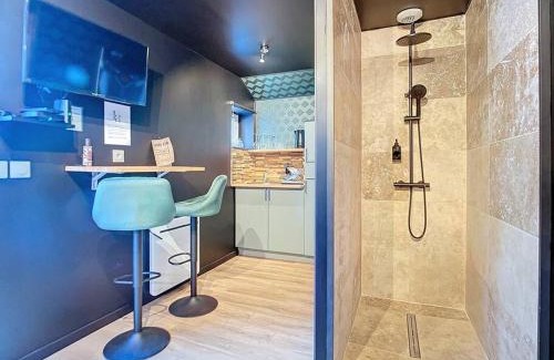 Chalette-sur-Loing Apartamento | Lh room- balnéo-suite romantique