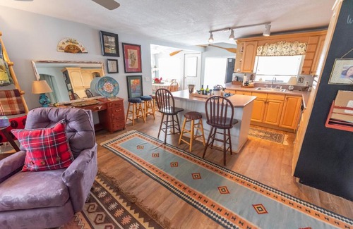 Cambridge Springs Apartamento | Li'l Love Inn: Magical Sunsets, Quiet, Cozy, Waterfront