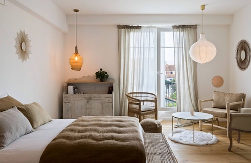 Bayonne Cama Y Desayuno | Libertitu