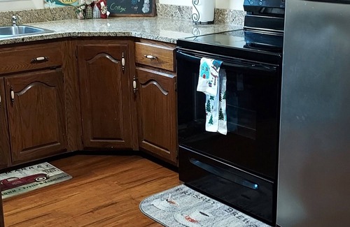 Whitleyville Cabaña | Liberty cottage quiet and peaceful