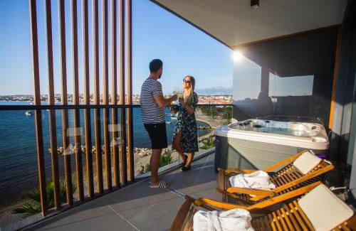 Zrce Hotel | LIBERTY PLAZA