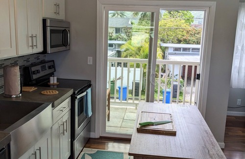 Coconut Grove Apartamento | Light and breezy Kailua apartment