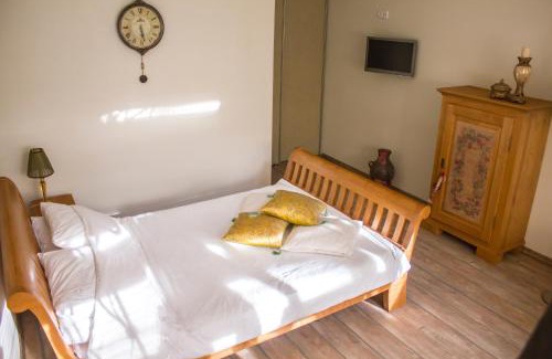 Juodkrante Apartamento | Light & Spacious Apartments with Terrace on Quiet Street