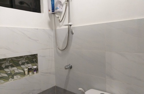Puerto Princesa City Centre Casa | Lighthouse Apartment and Guest Inn