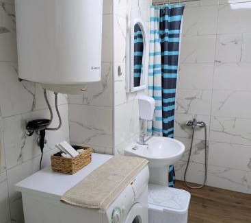 Ohrid Apartamento | Lihnidos Home, Central Apartment, AC, Lake Access, Beach