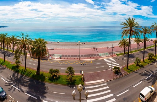 Les Baumettes Apartamento | Like in a boat - 2 BR with big balcony in front of the sea