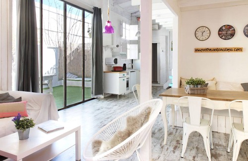 La Marina del Prat Vermell Casa | Lila House.Casa con piscina en Barcelona HUTB-009160