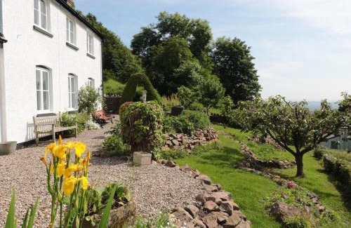 Malvern Casa | Lilac Cottage