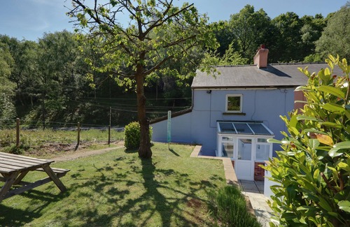 Lydney Casa | Lilac Cottage