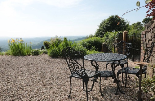 Malvern Cabaña | Lilac Cottage