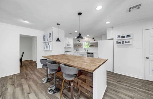 Houston Casa | Lilly’s Maison #7 Medical Center/Galleria/NRG