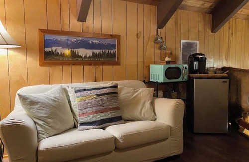 Forks Apartamento | Lily Lodge Room near Olympic National Park