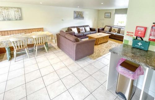 Nassington Casa | Lily Pad 2 - Uk43901