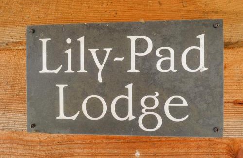 Aubourn Casa | Lily-pad Lodge