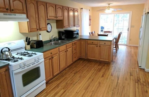 Chestertown Apartamento | El norte del remolino del lirio en el lago Loon, en el Adirondacks cerca de la montaña de Gore