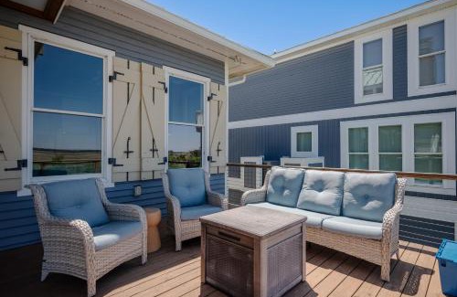 Caswell Beach Casa | Lily's Pad